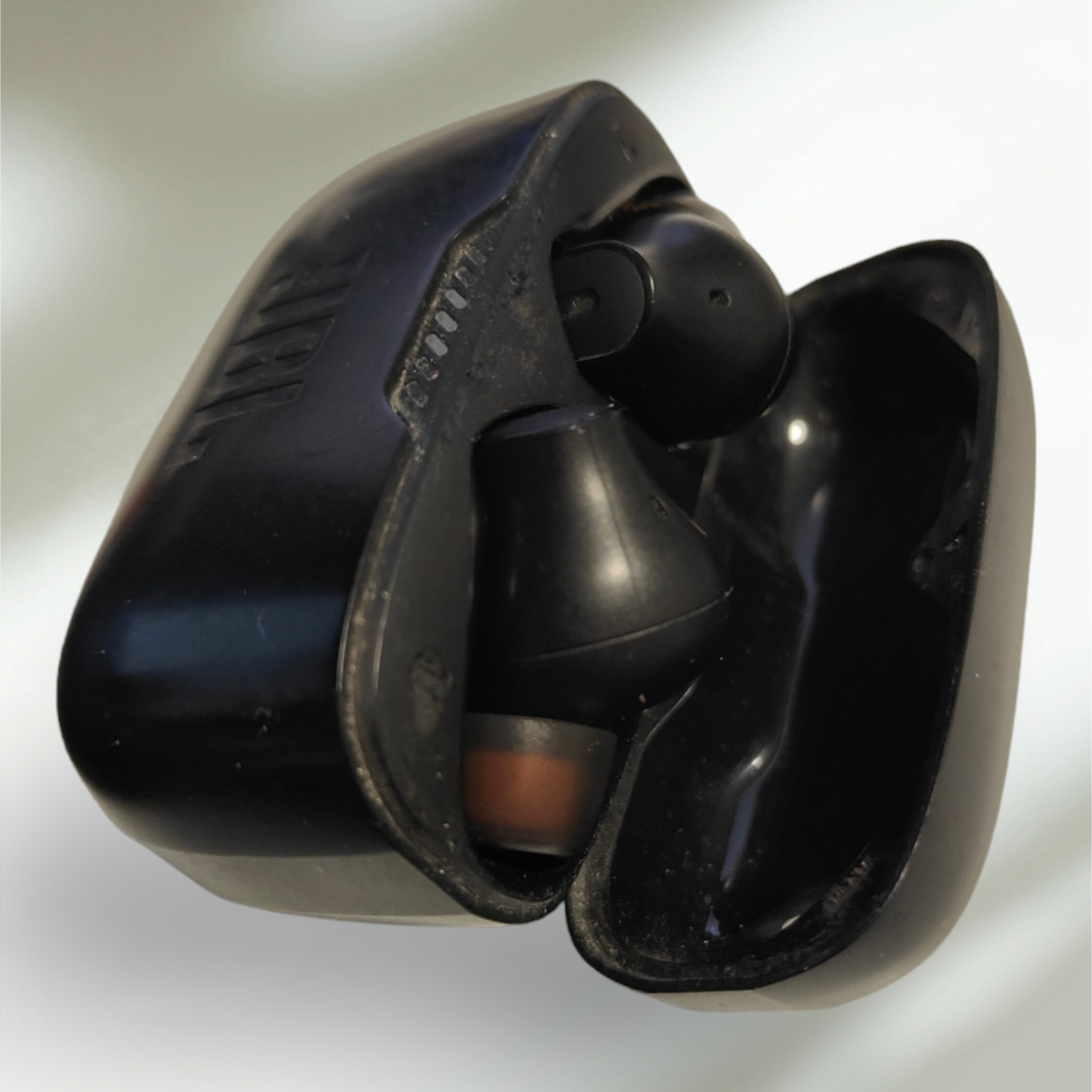 JBL Bluetooth kuulokkeet