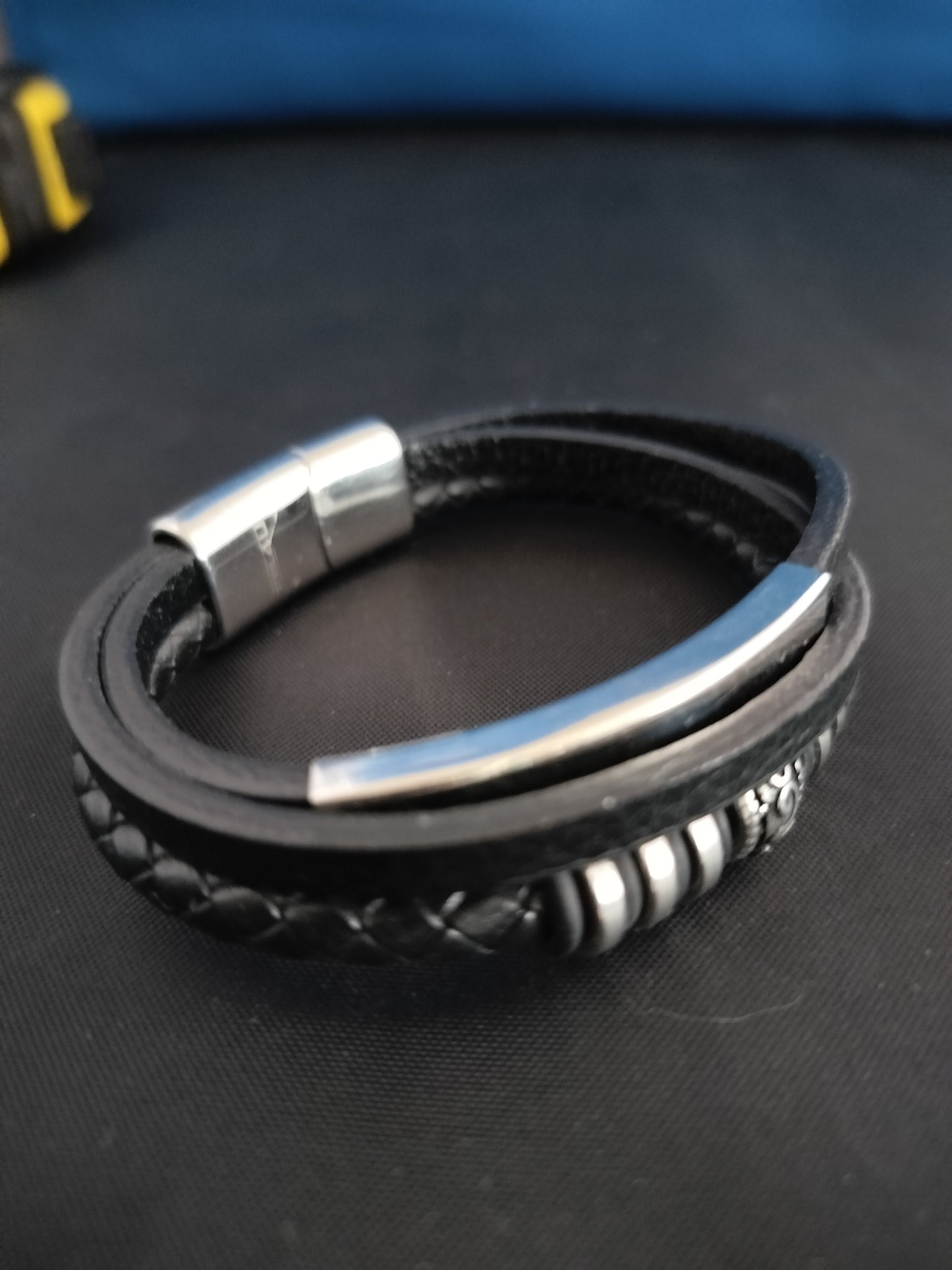 Miesten nahkaranneke hakl 6cm