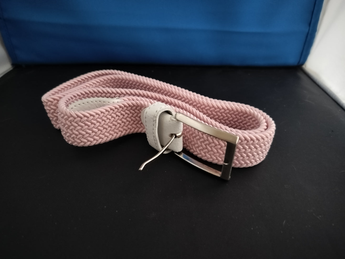 Naisten vyö. 95cm. Uusi