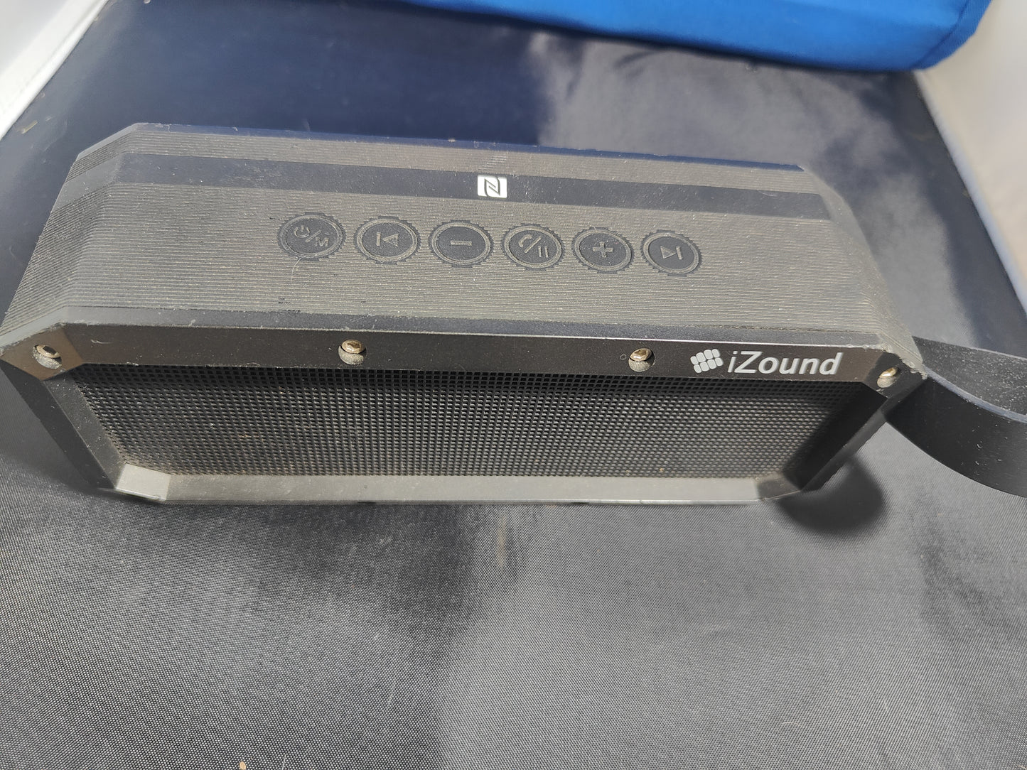 Bluetooth Armor XL